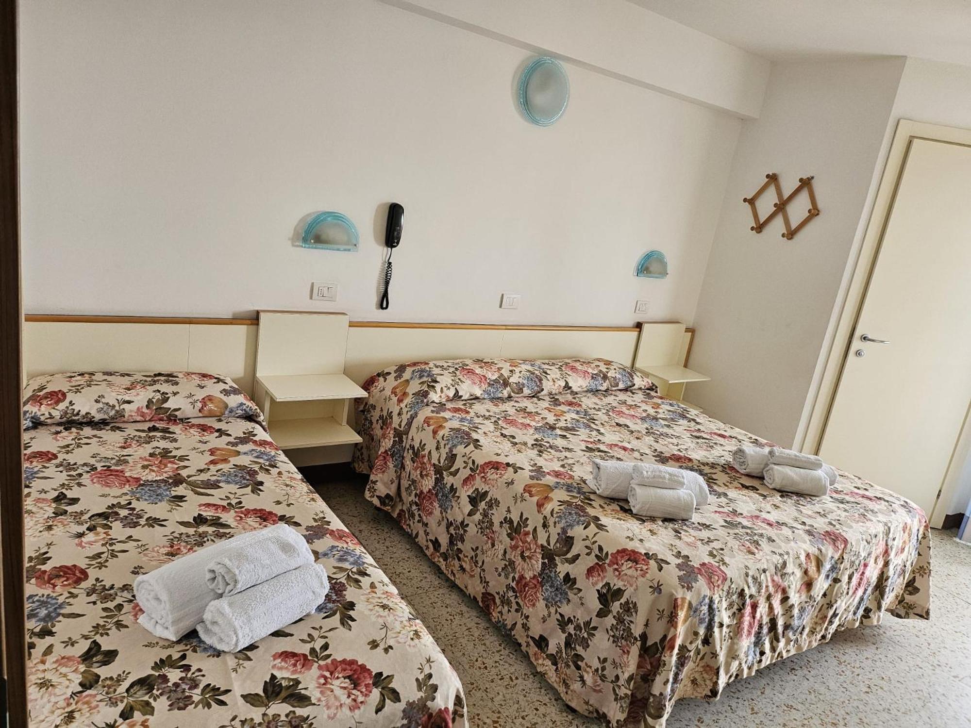 Hotel Villa Rosa ميسانو ادرياتيكو المظهر الخارجي الصورة